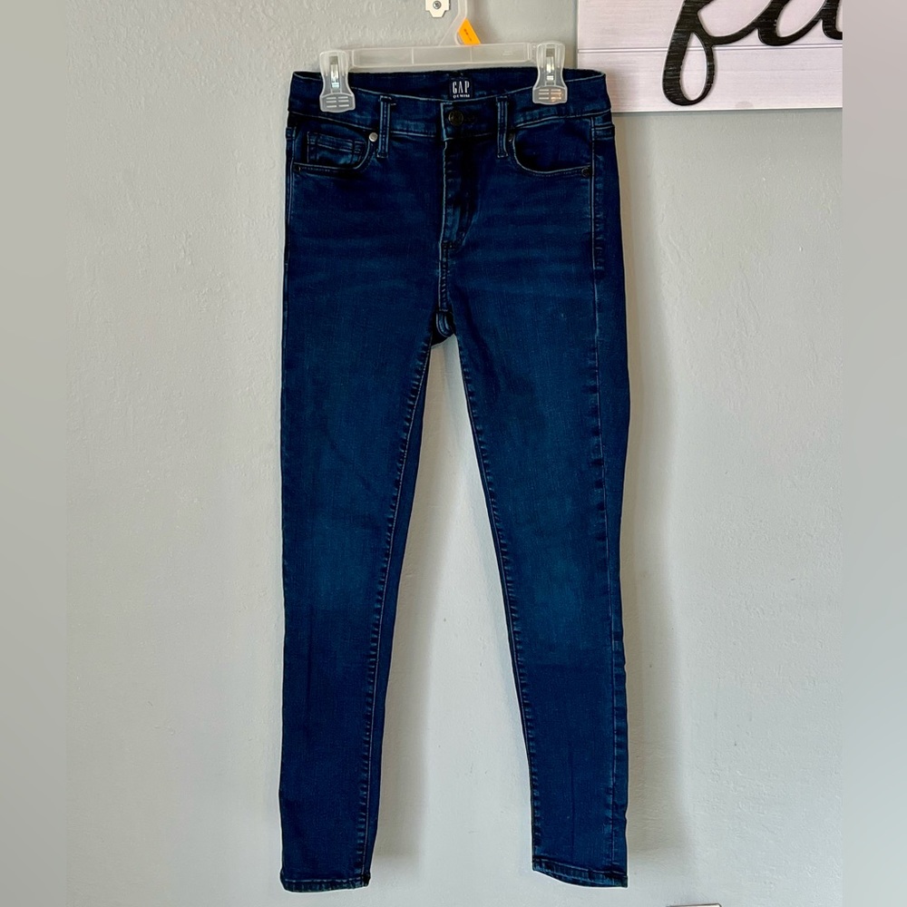 Gap true skinny jeans size 25